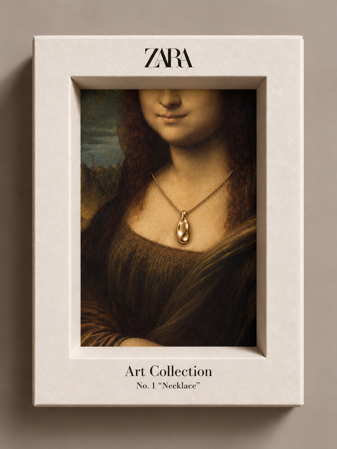 Packaging Art Collection con la Mona Lisa y un collar dorado